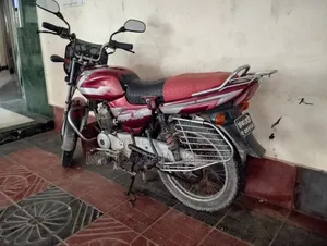 Bajaj CT 100 2014 Red