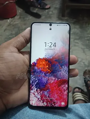 স্যামসাং গ্যালাক্সি এস২০ ৫জি ইউডব্লিউ ১২৮ জিবি ব্ল্যাক