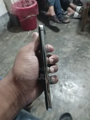স্যামসাং গ্যালাক্সি এস২০ ৫জি ইউডব্লিউ ১২৮ জিবি ব্ল্যাক