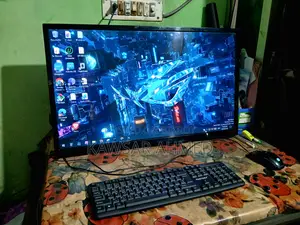 32" LED Monitor / TV + FREE Logitech Speaker Bundle