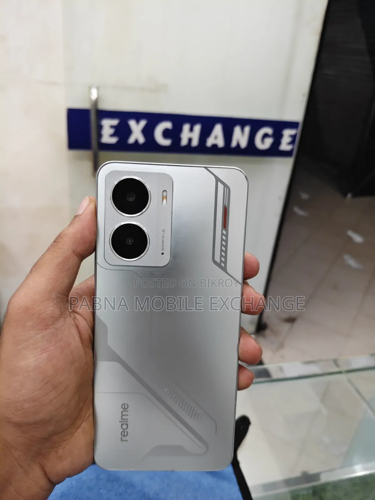 Realme 128 GB Gray