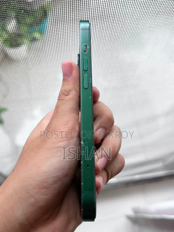 Apple iPhone 13 128 GB Green