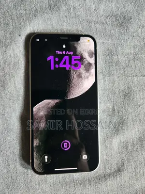 অ্যাপল আইফোন ১২ ৬৪ জিবি হোয়াইট