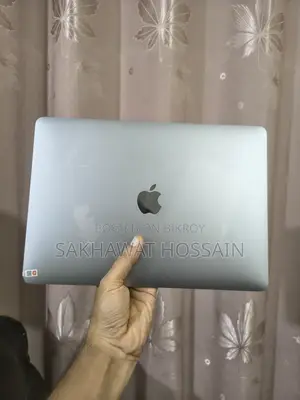 Laptop Apple MacBook Pro 2018 8GB Intel Core i5 SSD 256GB