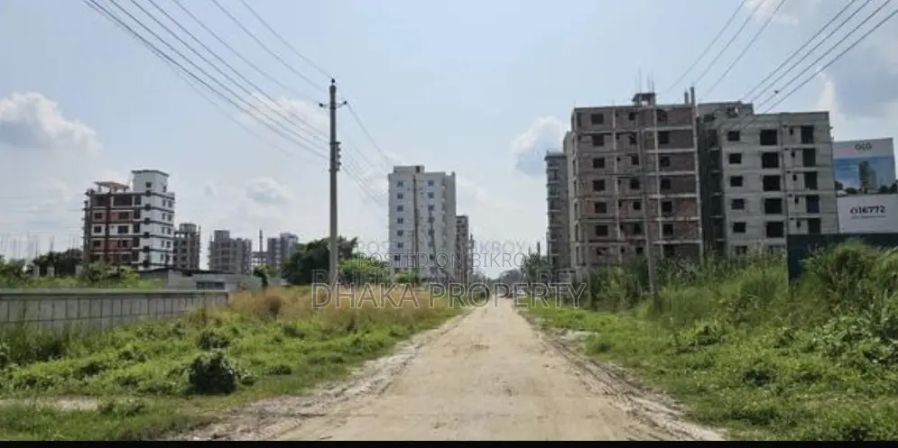 সেক্টর-১৭/জি১ এ ৬০ ফুট সড়ক ও ৩ কাঠা মেট্রো স্টেশন পূর্বমুখী প্লট