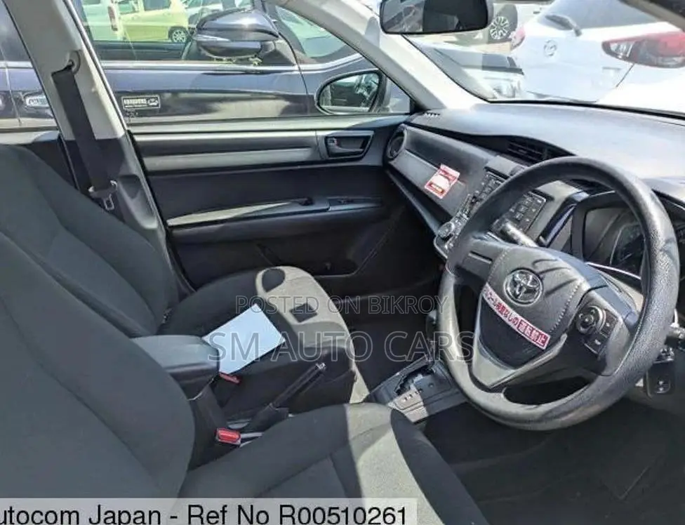 Toyota Axio 2021 White