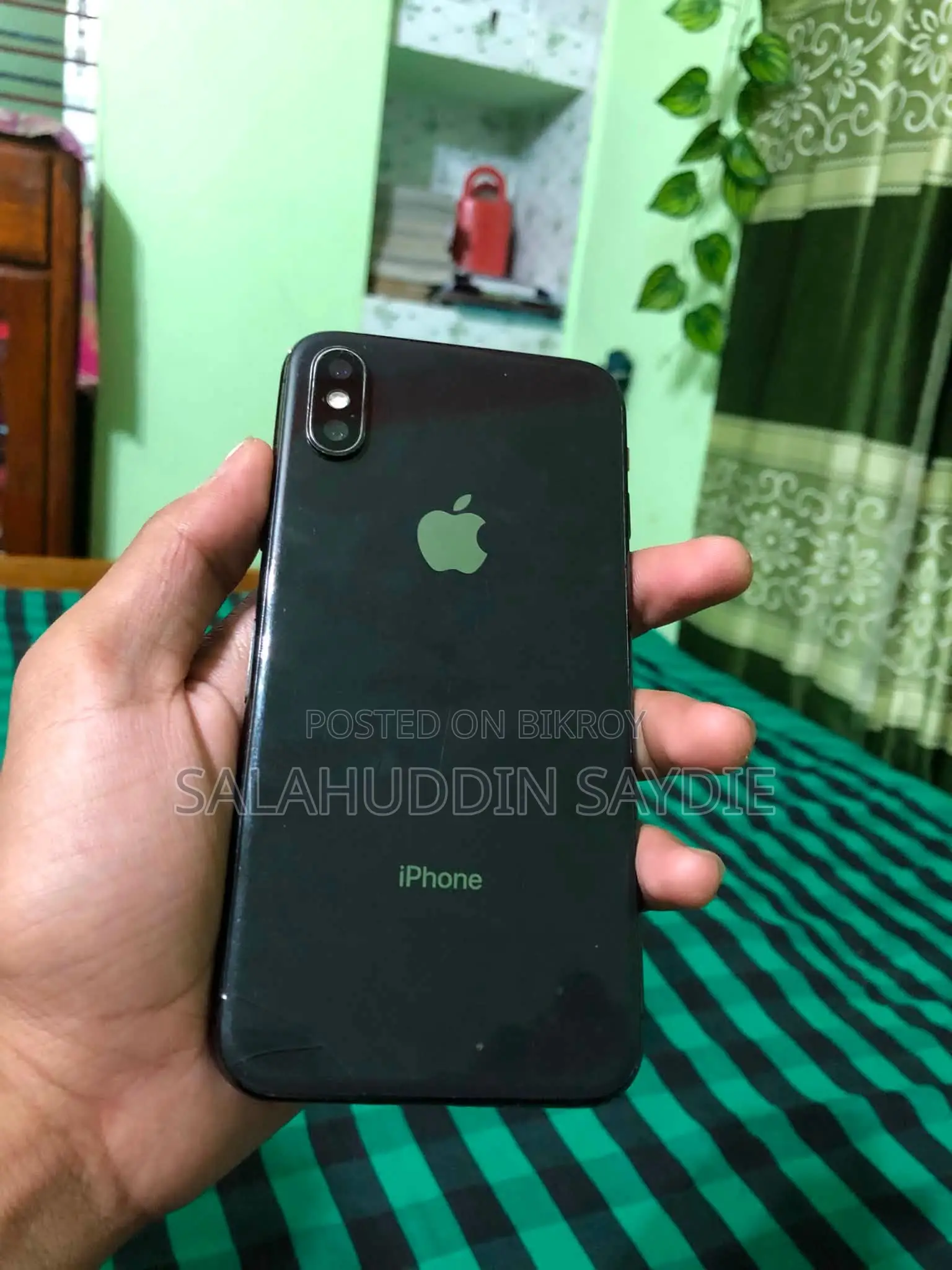 অ্যাপল আইফোন এক্সএস ২৫৬ জিবি ব্ল্যাক