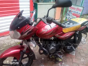 Bajaj Discover 100 2017 Red