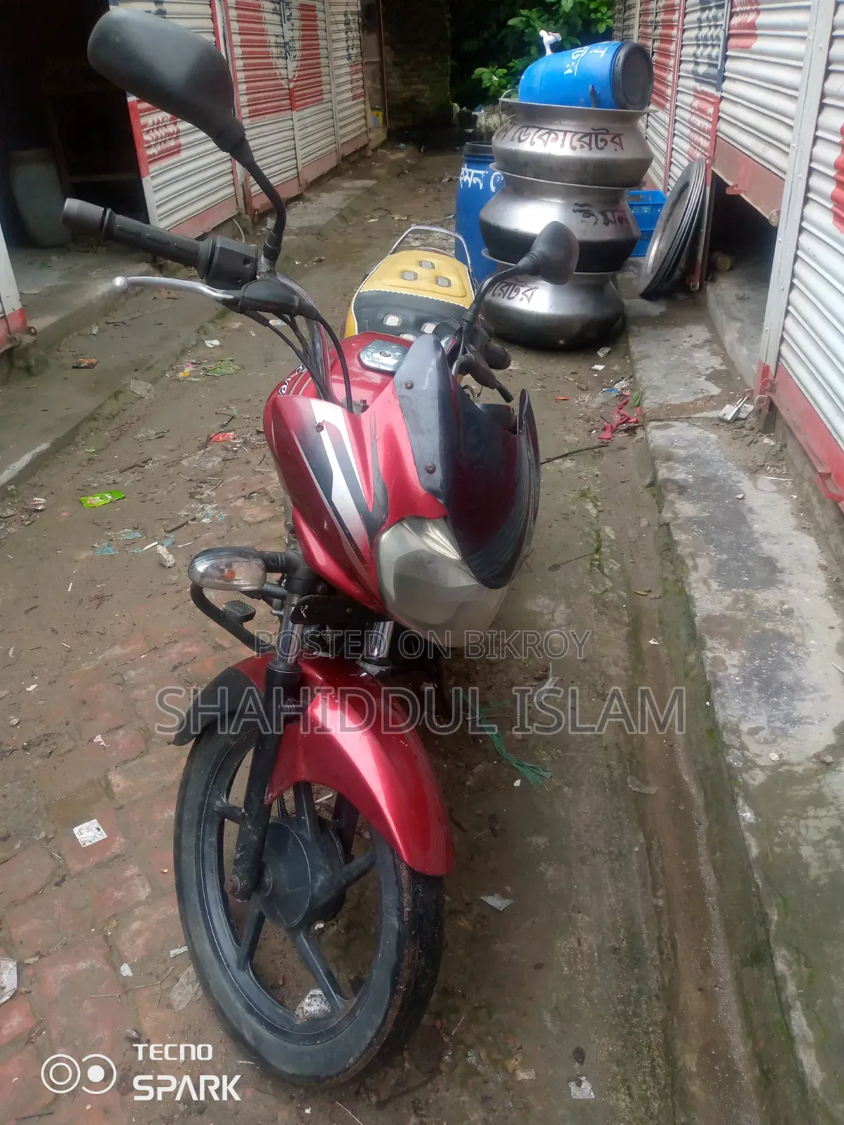 বাজাজ ডিসকভার ১০০ ২০১৭ রেড