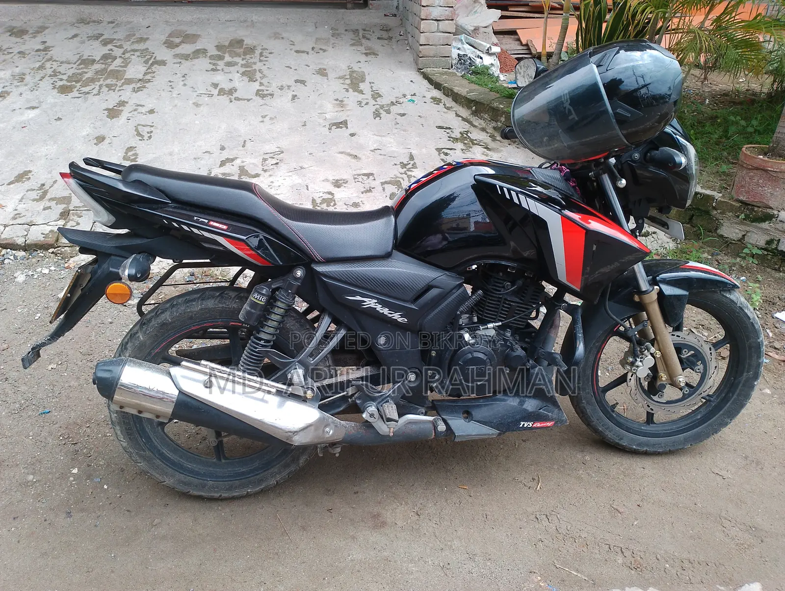 TVS Apache RTR 160 2V 2021 Black