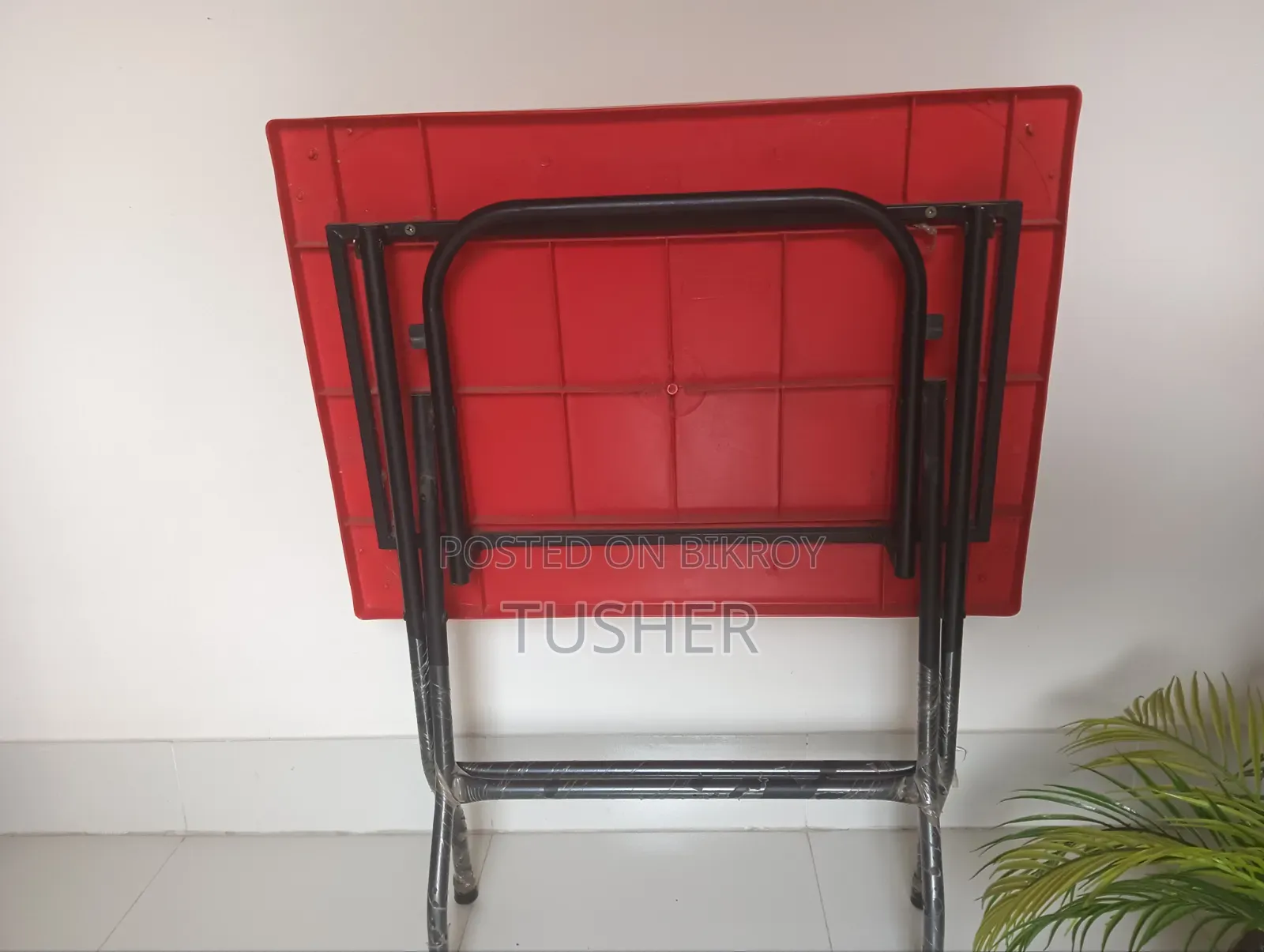 Folding Table