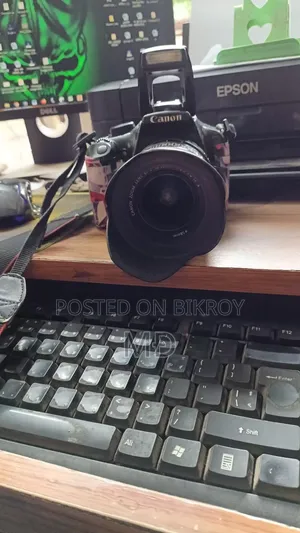 ক্যানন ১১০০ডি সেল
