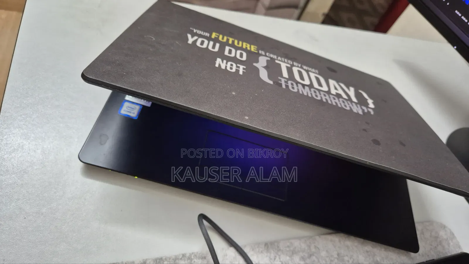 ল্যাপটপ ১২জিবি ইন্টেল কোর আই৫ এসএসডি ১টিবি