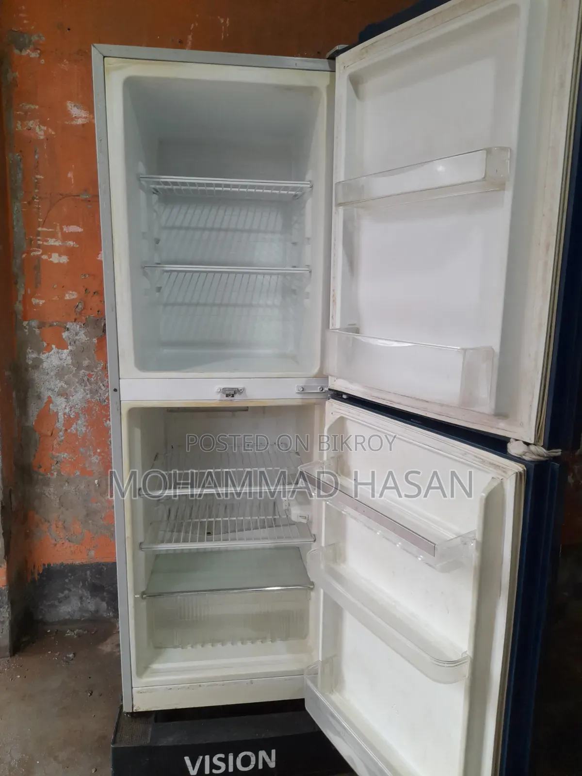 Vision 210 Liter GLX Door Fridge