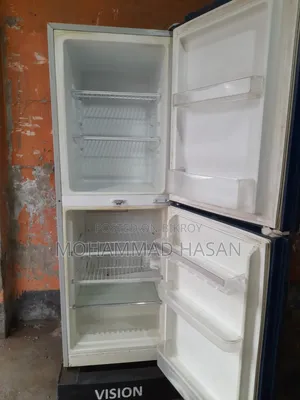 Vision 210 Liter GLX Door Fridge