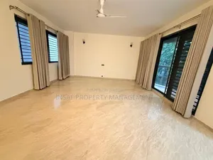 4-Bedroom Apartment in Gulshan for Rent
