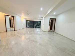 4-Bedroom Apartment in Gulshan for rent