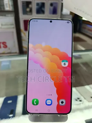 স্যামসাং গ্যালাক্সি এস২২+ ৫জি ১২৮ জিবি সাদা