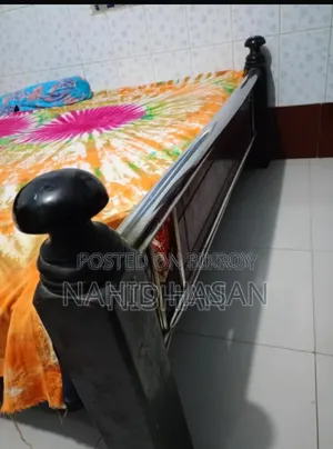 ডাবল খাট বিক্রির জন্য