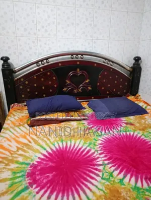 ডাবল খাট বিক্রির জন্য