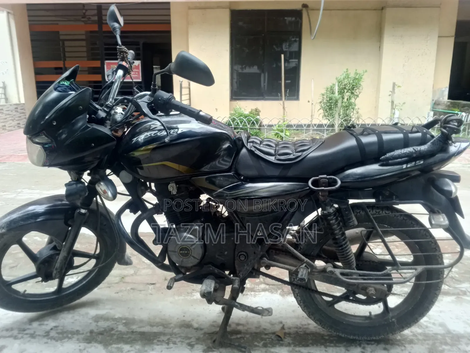বাজাজ ডিসকভার ১২৫ ২০১১ ব্ল্যাক