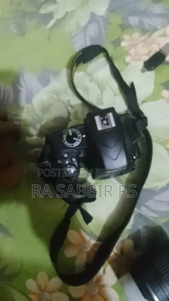 ডিএসএলআর ক্যামেরা
