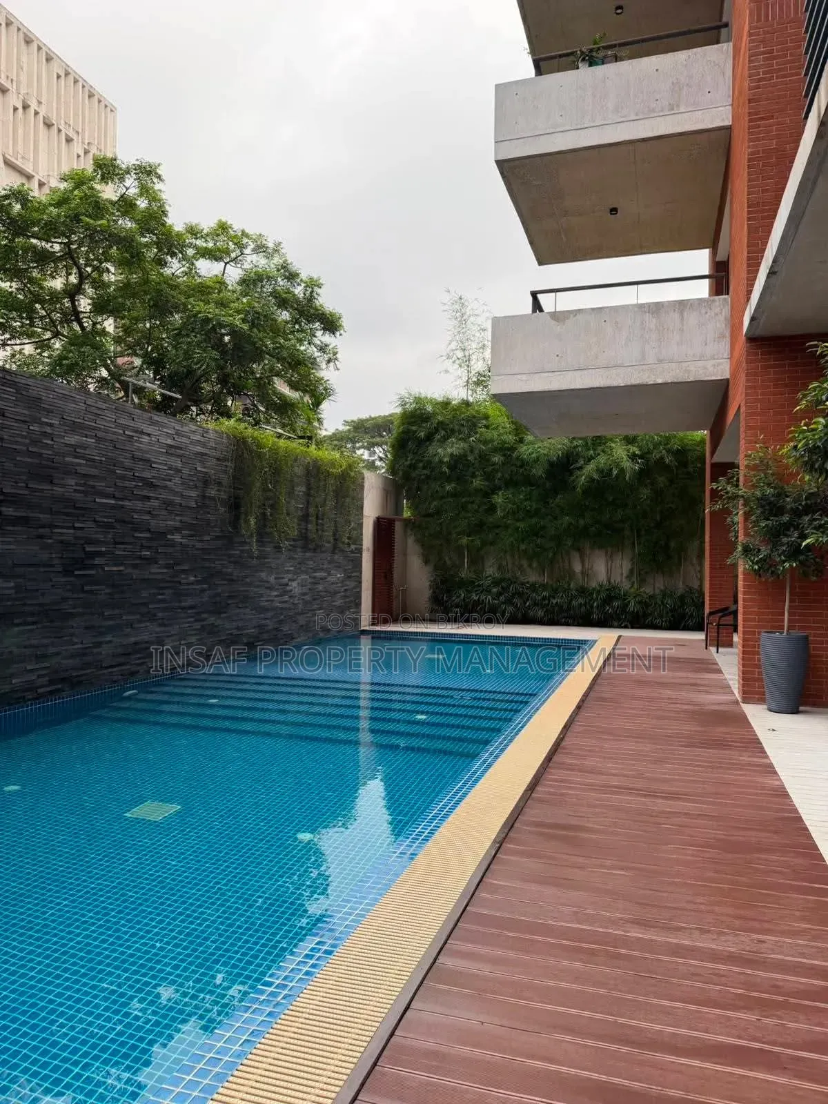 4 Bedroom Apartment in Gulshan for Rent