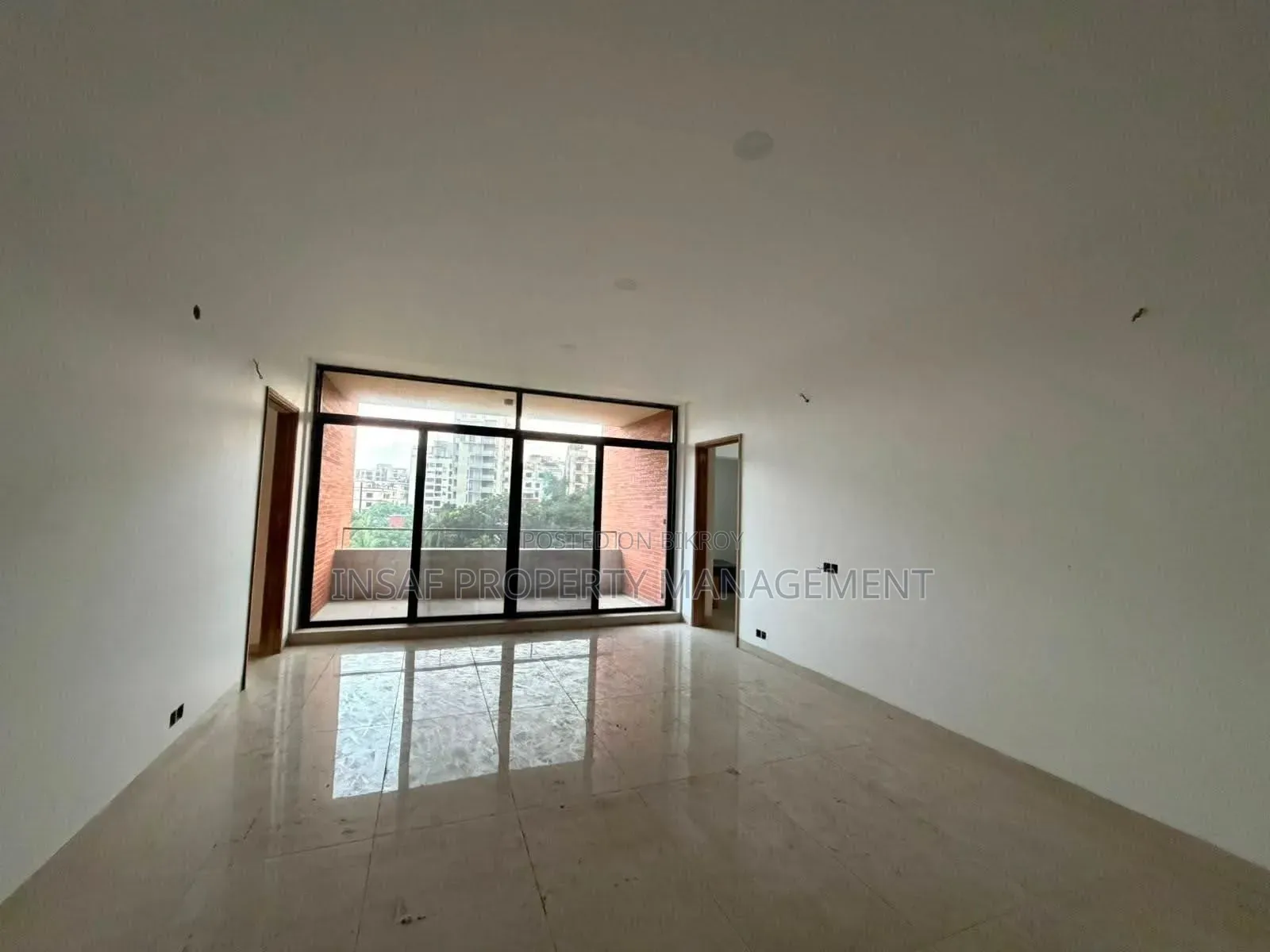4 Bedroom Apartment in Gulshan for Rent