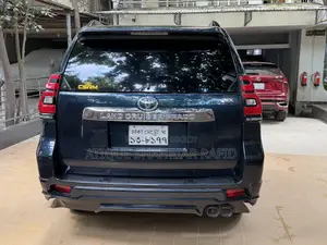 Toyota Land Cruiser Prado 2.7 i 2011 Blue