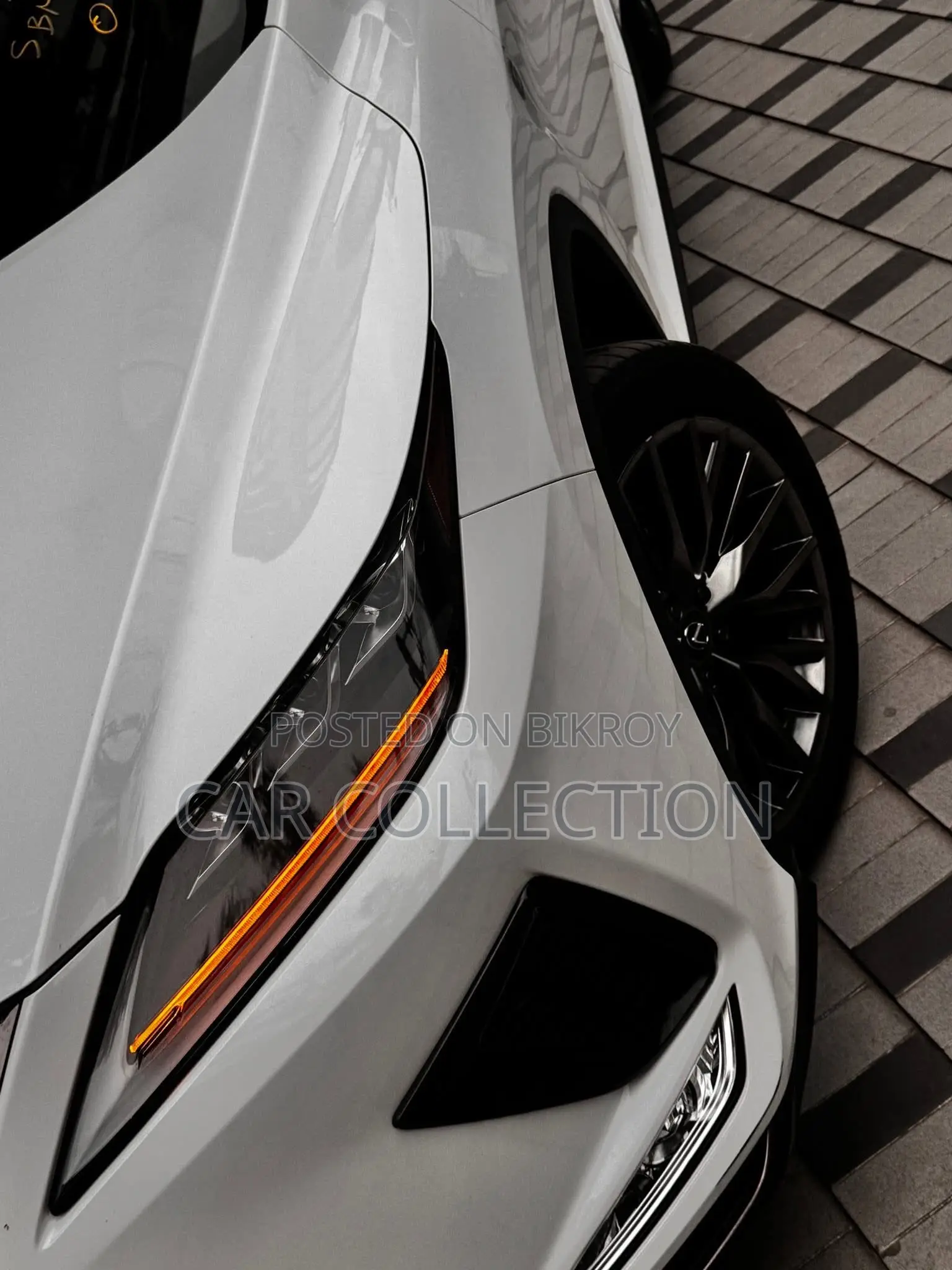 Lexus RX 300 Two-Wheel Drive 2020 Pearl