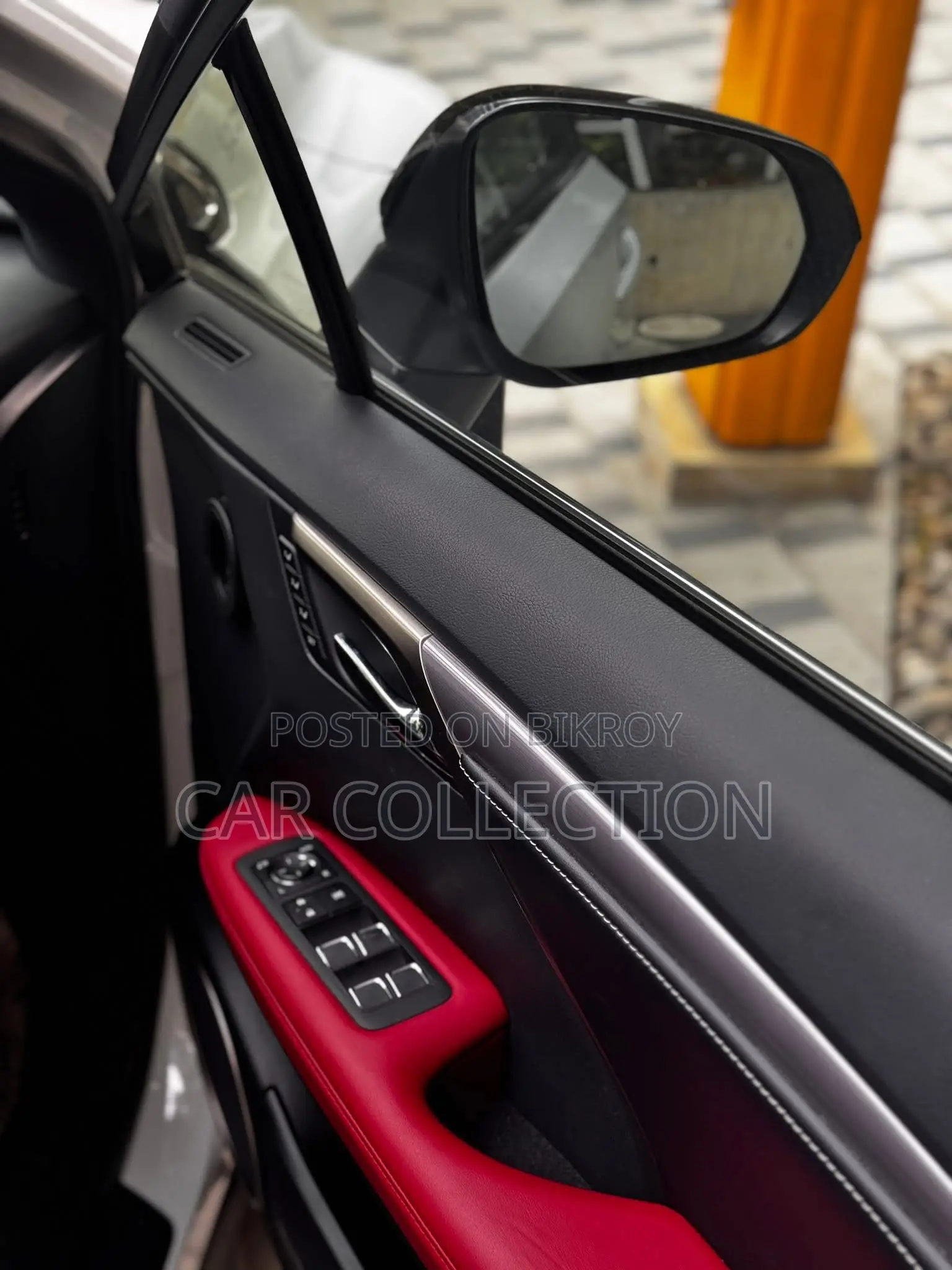 Lexus RX 300 Two-Wheel Drive 2020 Pearl