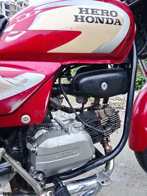 Honda 2011 Red