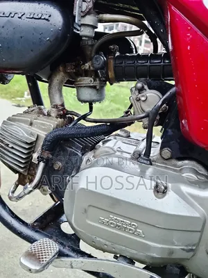 Honda 2011 Red