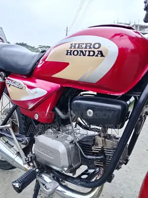 Honda 2011 Red