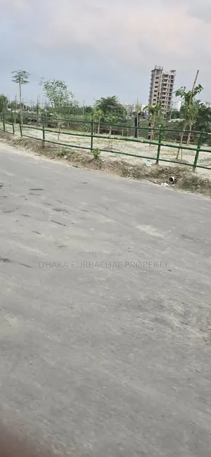 রাজউক পূর্বাচল ৭৫' রোডে দক্ষিণমুখী ৫ কাঠা প্লট বিক্রি করা হবে