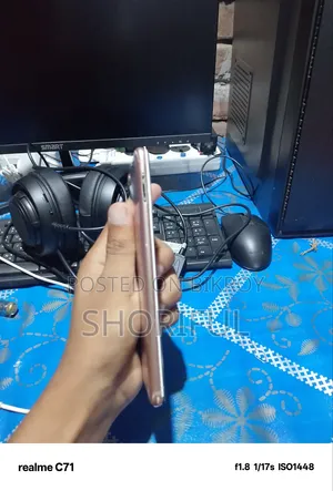 Vivo Y71 16 GB Silver