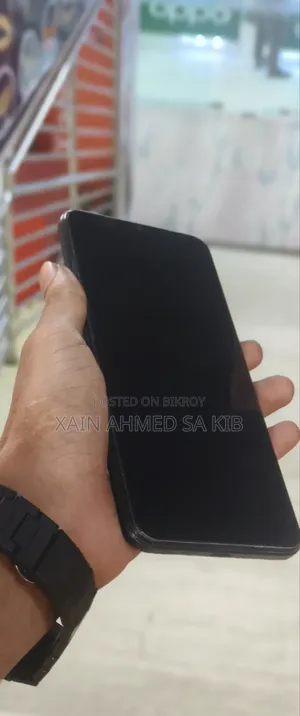 Vivo Y33s 128 GB Black