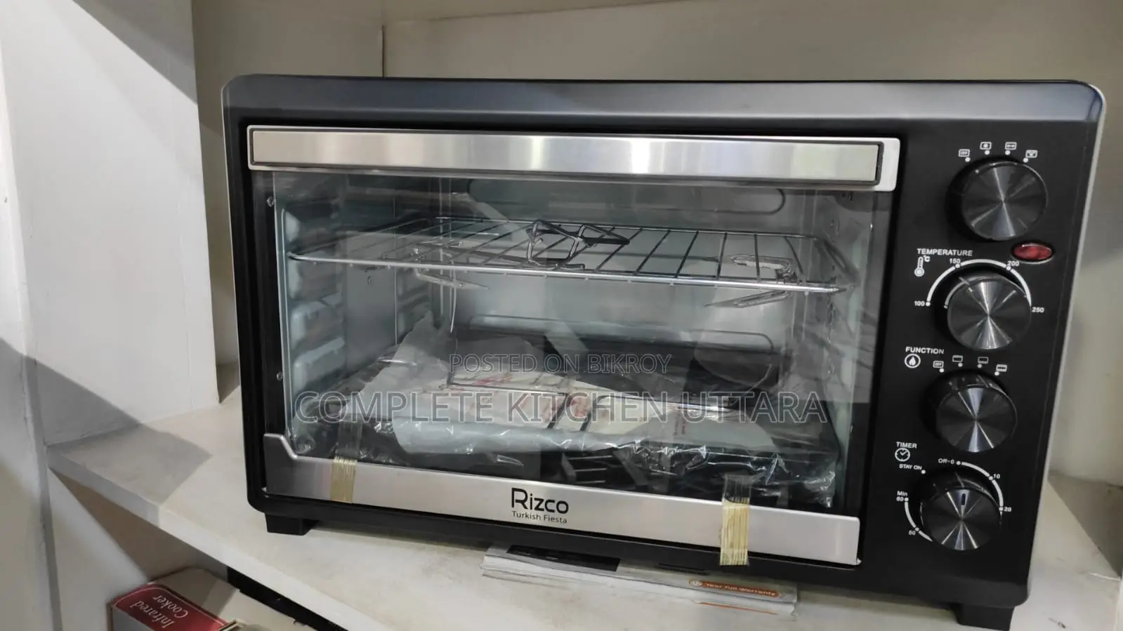 Rizco Electric Oven 38 Liter - Display Product