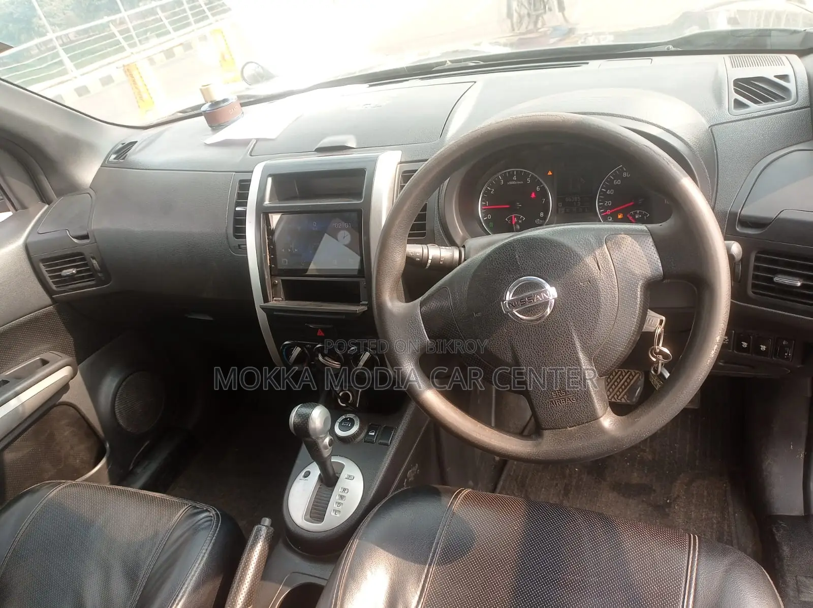 Nissan X-Trail 2011 Gray