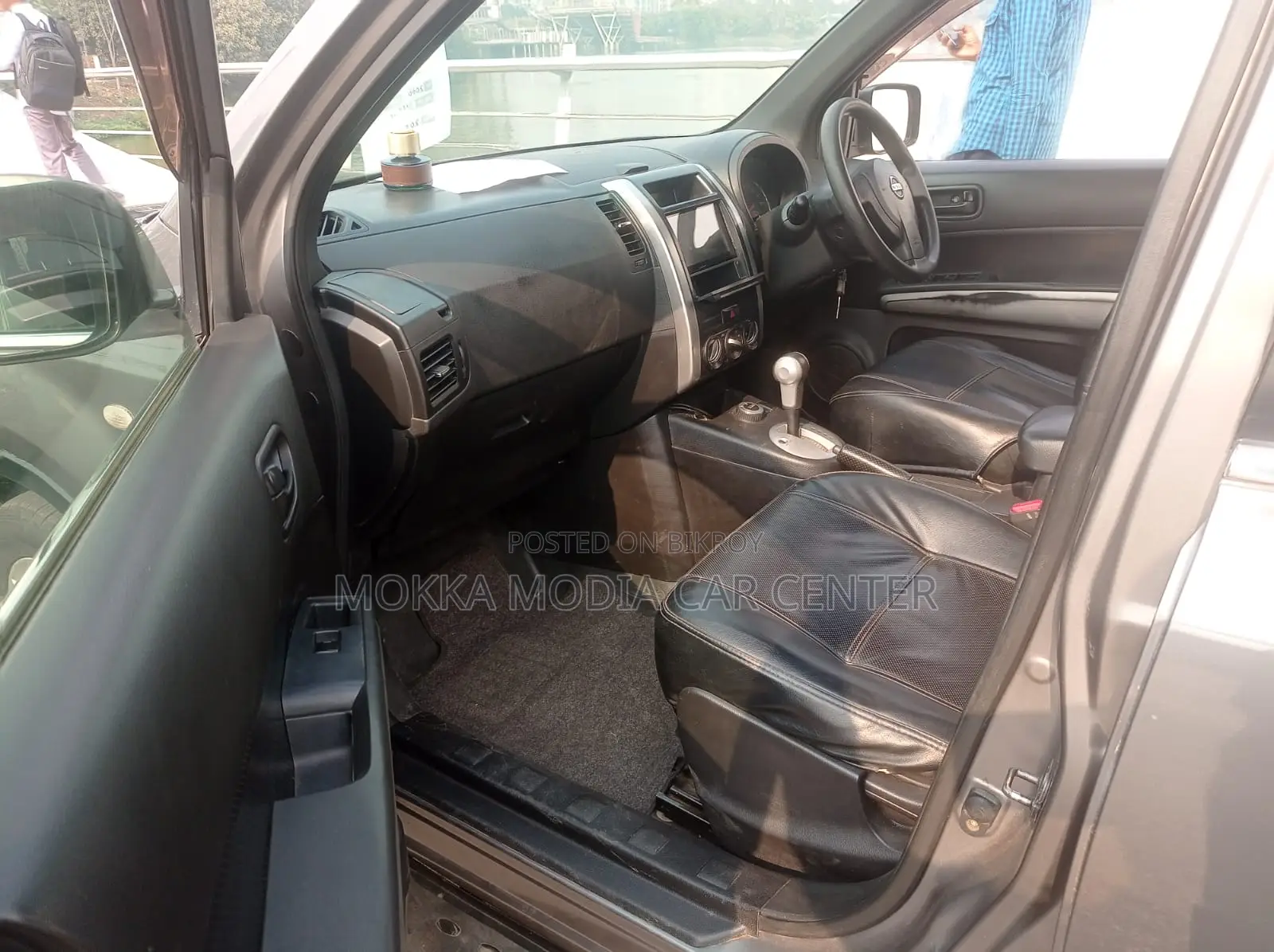 Nissan X-Trail 2011 Gray