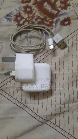 Genuine Apple 10W USB Mains Charger Original Lightning Cable