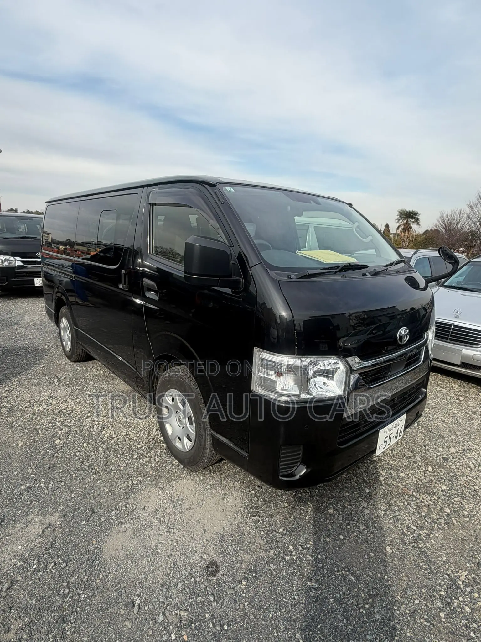 Toyota HiAce 2022 Black