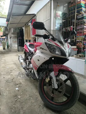Yamaha R1 2014 Red