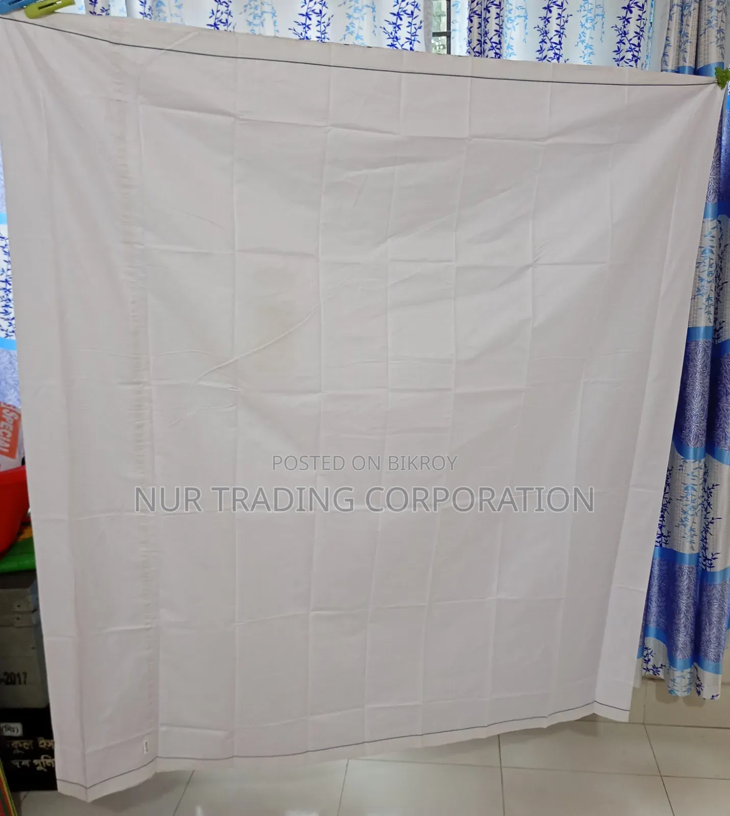 White Lungi with Thin Border