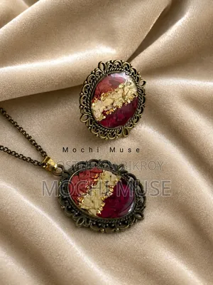 Resin Pendent & Pendent Set