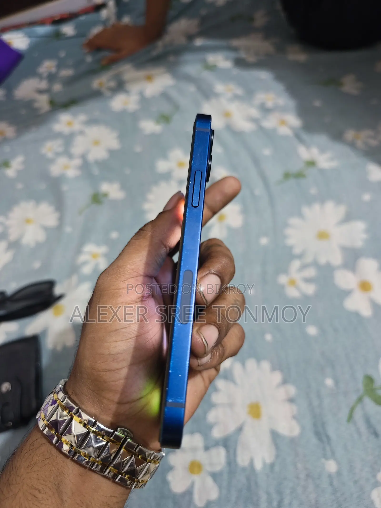 অ্যাপল আইফোন ১২ ১২৮ জিবি ব্লু