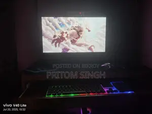 Desktop Computer MSI Model 8GB AMD Ryzen 7 SSD 512GB