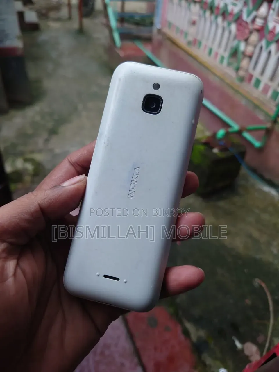 Nokia 8000 4G 4 GB White