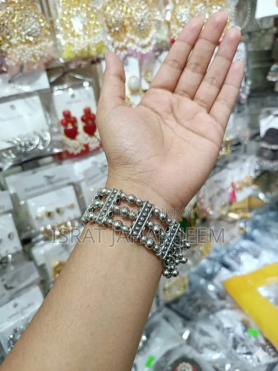 Bracelet Very Beautiful One Product