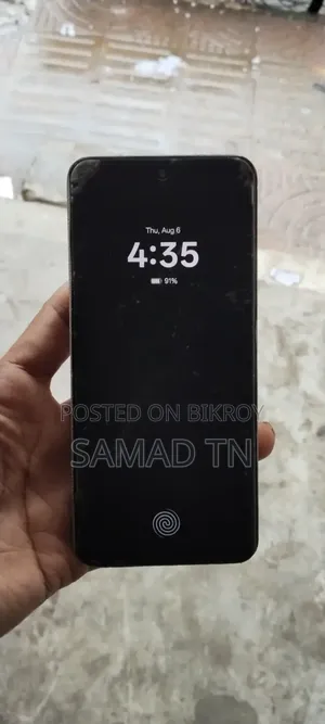 অপ্পো রেনো ১২ ৫জি ২৫৬ জিবি কালো